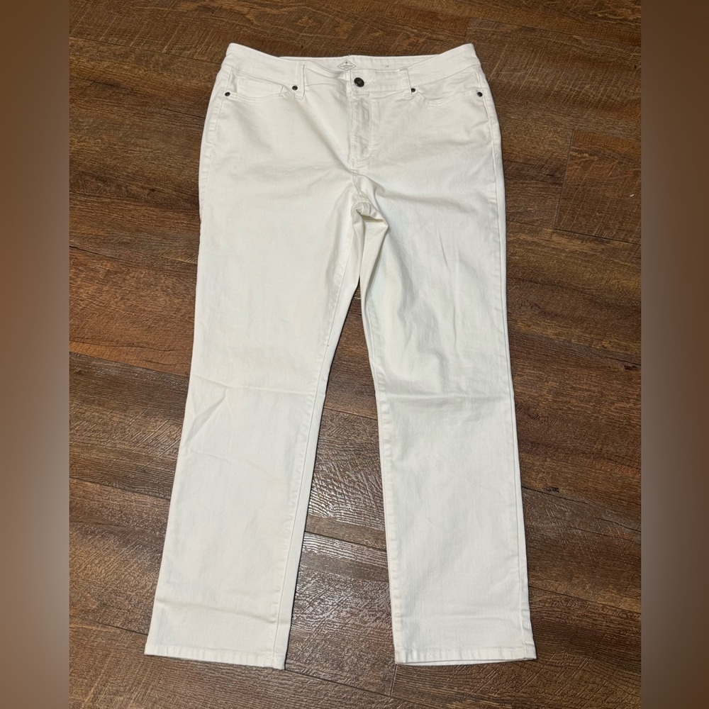 St. John's Bay White Straight-Leg Pants